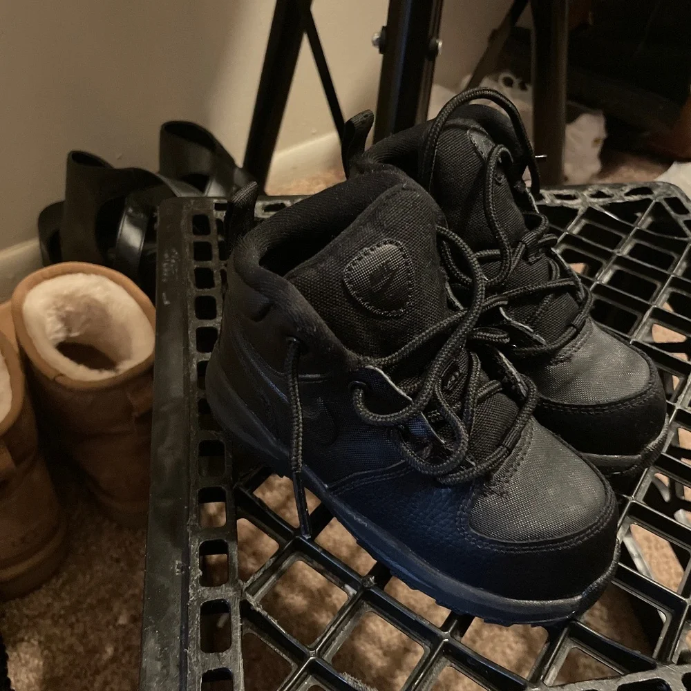 Boots - Picture 1 of 2